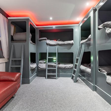 The Breckfield Aparthotel Liverpool Bagian luar foto
