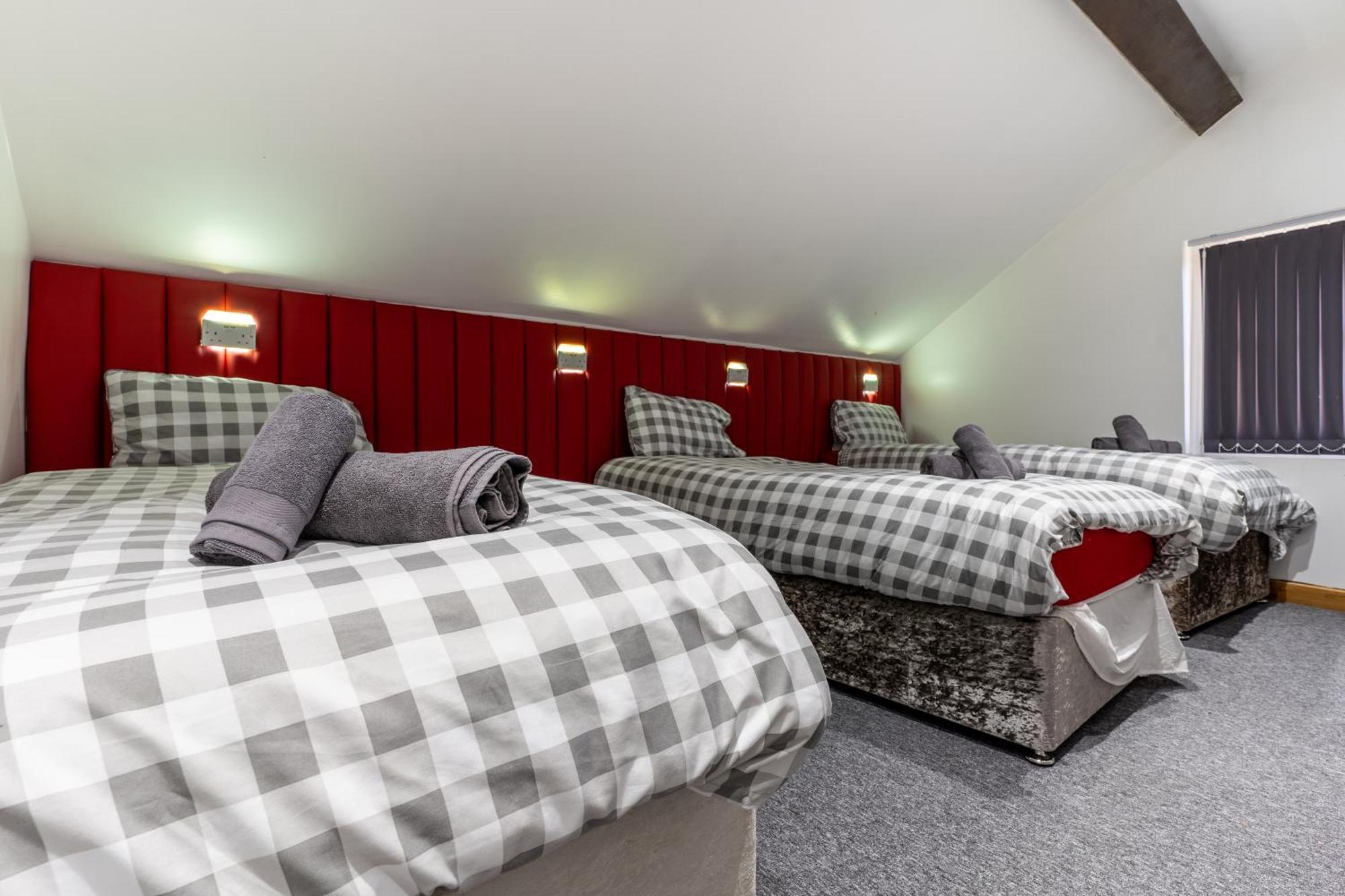 The Breckfield Aparthotel Liverpool Bagian luar foto