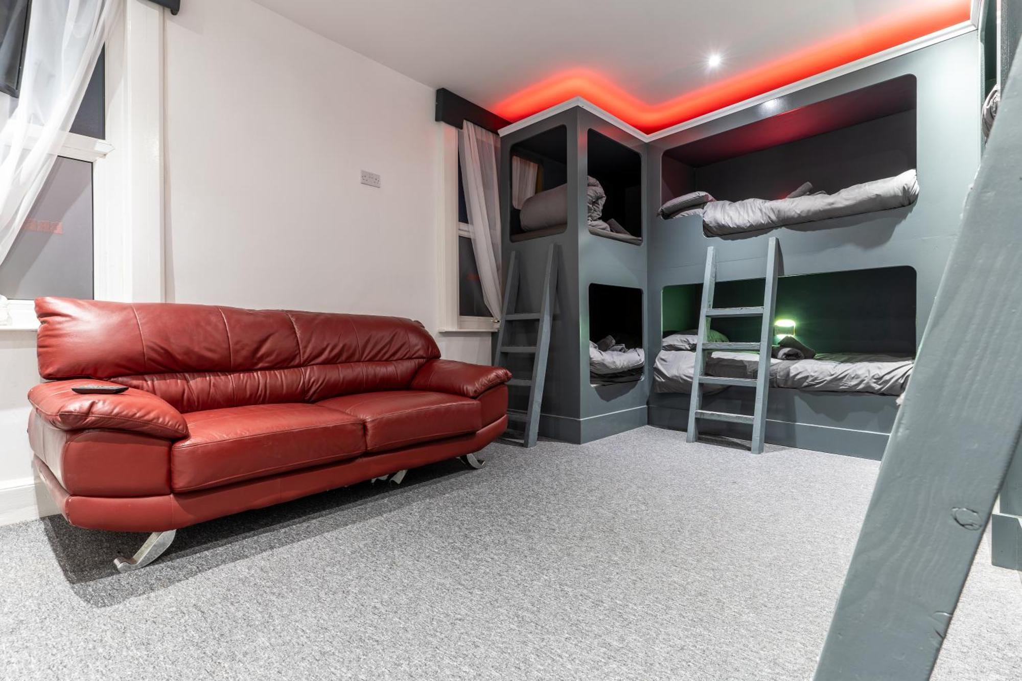 The Breckfield Aparthotel Liverpool Bagian luar foto